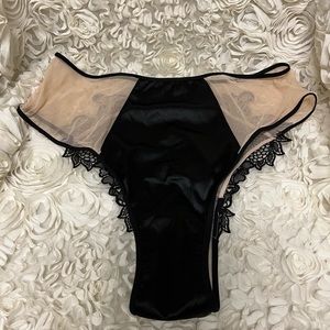 NWT! Victoria’s Secret Dragon lace mesh satin Bikini🖤